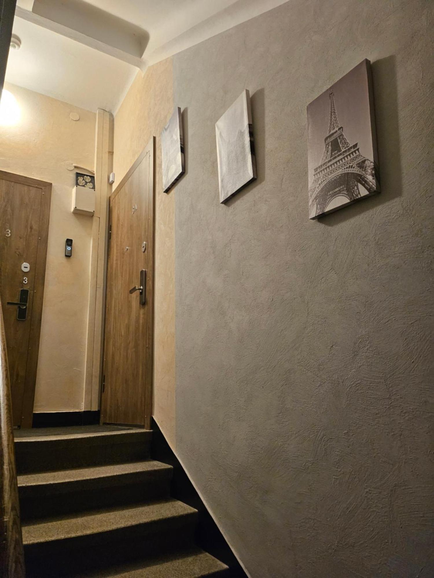Kauno Apartamentai King Size Bed Kaunas Esterno foto